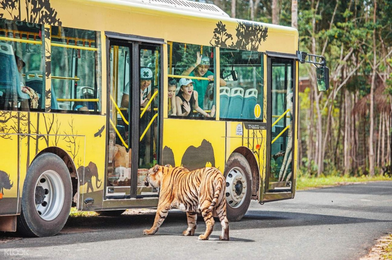 Công viên Chăm sóc và Bảo tồn Động vật Vinpearl Safari Phú Quốc