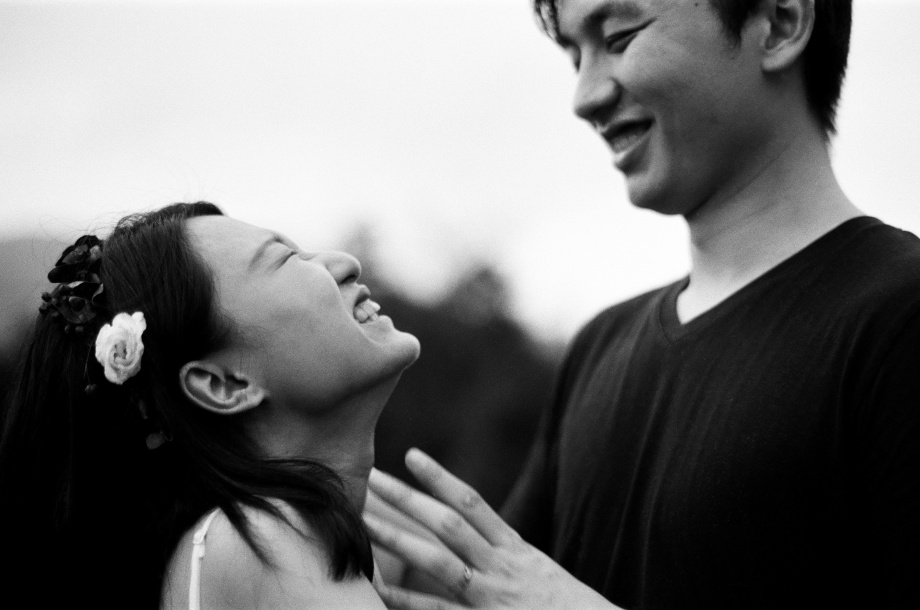 10 Studio chụp ảnh couple đen trắng tại Đà Nẵng 