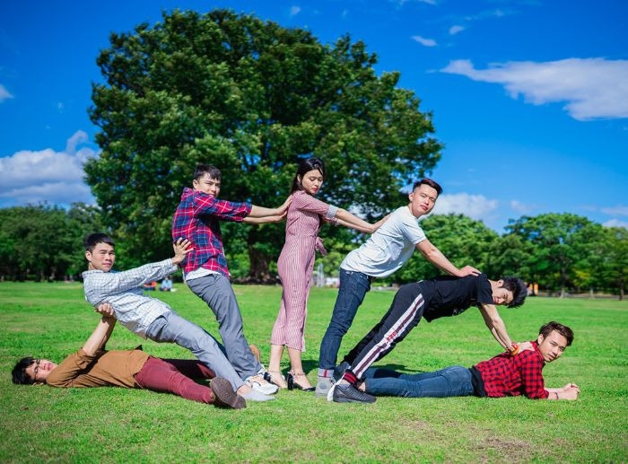 Top 10 cách chụp ảnh nhóm lầy lội cho 6 người siêu độc