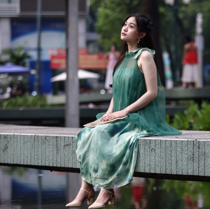 Review địa điểm đẹp chụp hình Tết 2025 với áo dài tại TPHCM