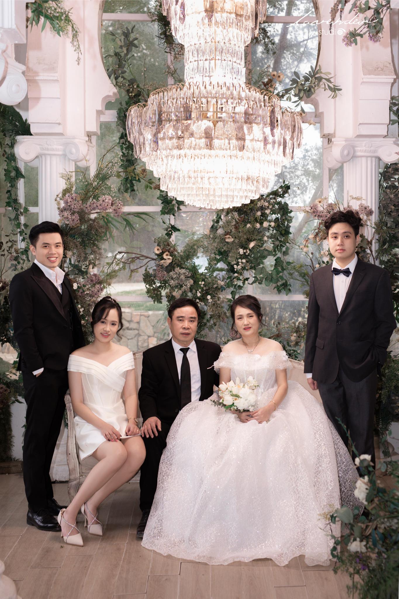 10 tiêu chí để lựa chọn studio chụp hình gia đình uy tín năm 2025 10 tiêu chí để lựa chọn studio chụp hình gia đình uy tín năm 2025