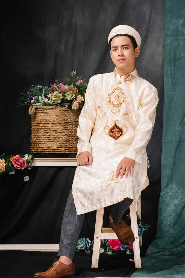 Chụp hình áo dài ở studio: Kinh nghiệm tuyệt vời cho những khoảnh khắc đáng nhớ