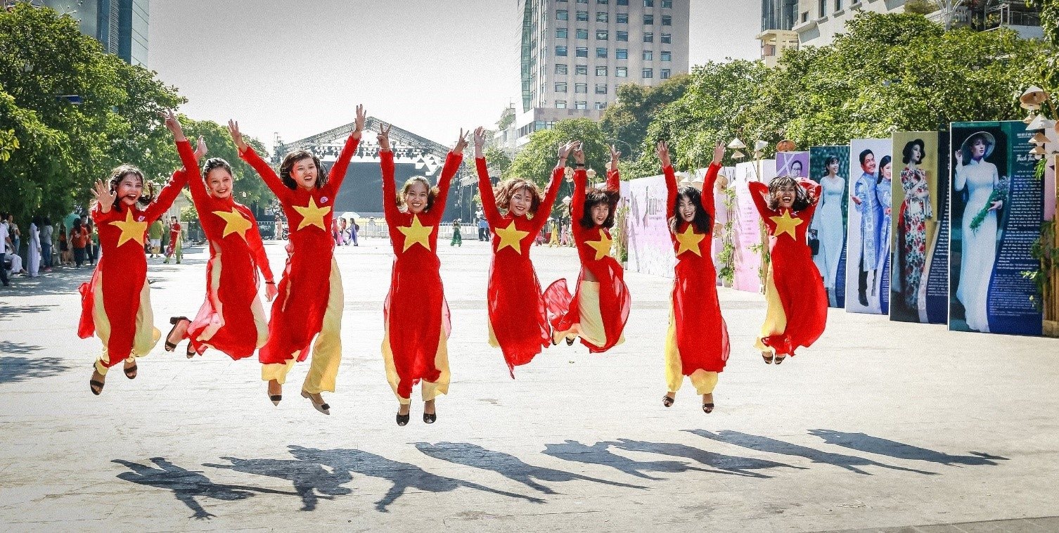 Cập nhật mới nhất: Chụp hình áo dài tại TP.HCM ngày 2/9 ở đâu uy tín? Cập nhật mới nhất: Chụp hình áo dài tại TP.HCM ngày 2/9 ở đâu uy tín?