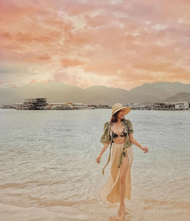 Xu hướng chụp ảnh nghệ thuật tại biển và cách tạo dáng ấn tượng Xu hướng chụp ảnh nghệ thuật tại biển và cách tạo dáng ấn tượng