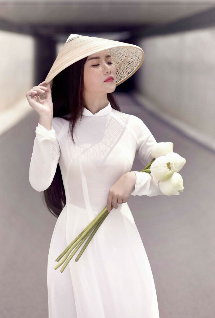 Chụp ảnh áo dài Tết vintage – dịu dàng ngày xuân