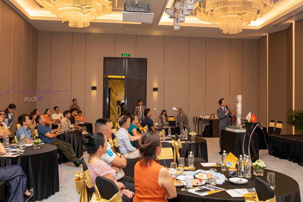 Chụp ảnh sự kiện 2026: phong cách tự nhiên & storytelling