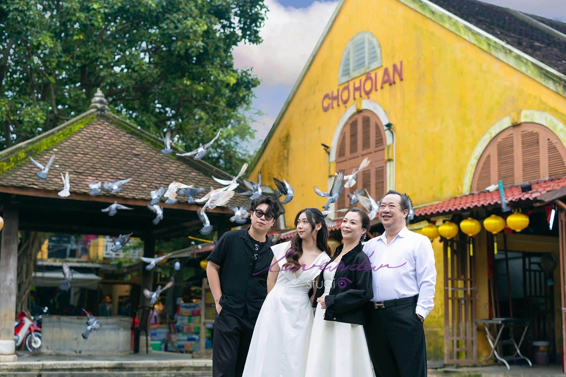 Concept chụp ảnh kỷ niệm ngày cưới 2026 tại Hội An cực chill