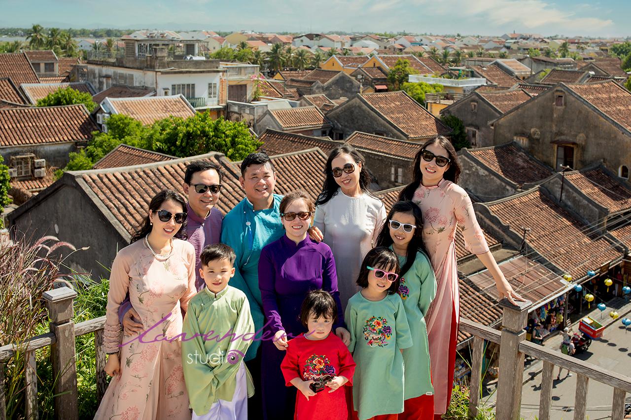 Concept chụp ảnh kỷ niệm ngày cưới 2026 tại Hội An cực chill