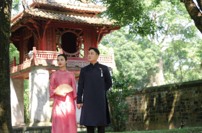 Ý tưởng chụp ảnh couple áo dài chân dung 2026