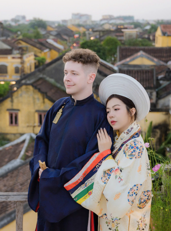 Chụp ảnh couple áo dài theo xu hướng 2026 tại Hội An: Khám phá vẻ đẹp truyền thống và hiện đại