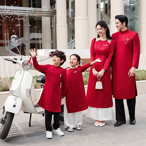 7 concept chụp ảnh áo dài gia đình ấm áp và ý nghĩa 7 concept chụp ảnh áo dài gia đình ấm áp và ý nghĩa