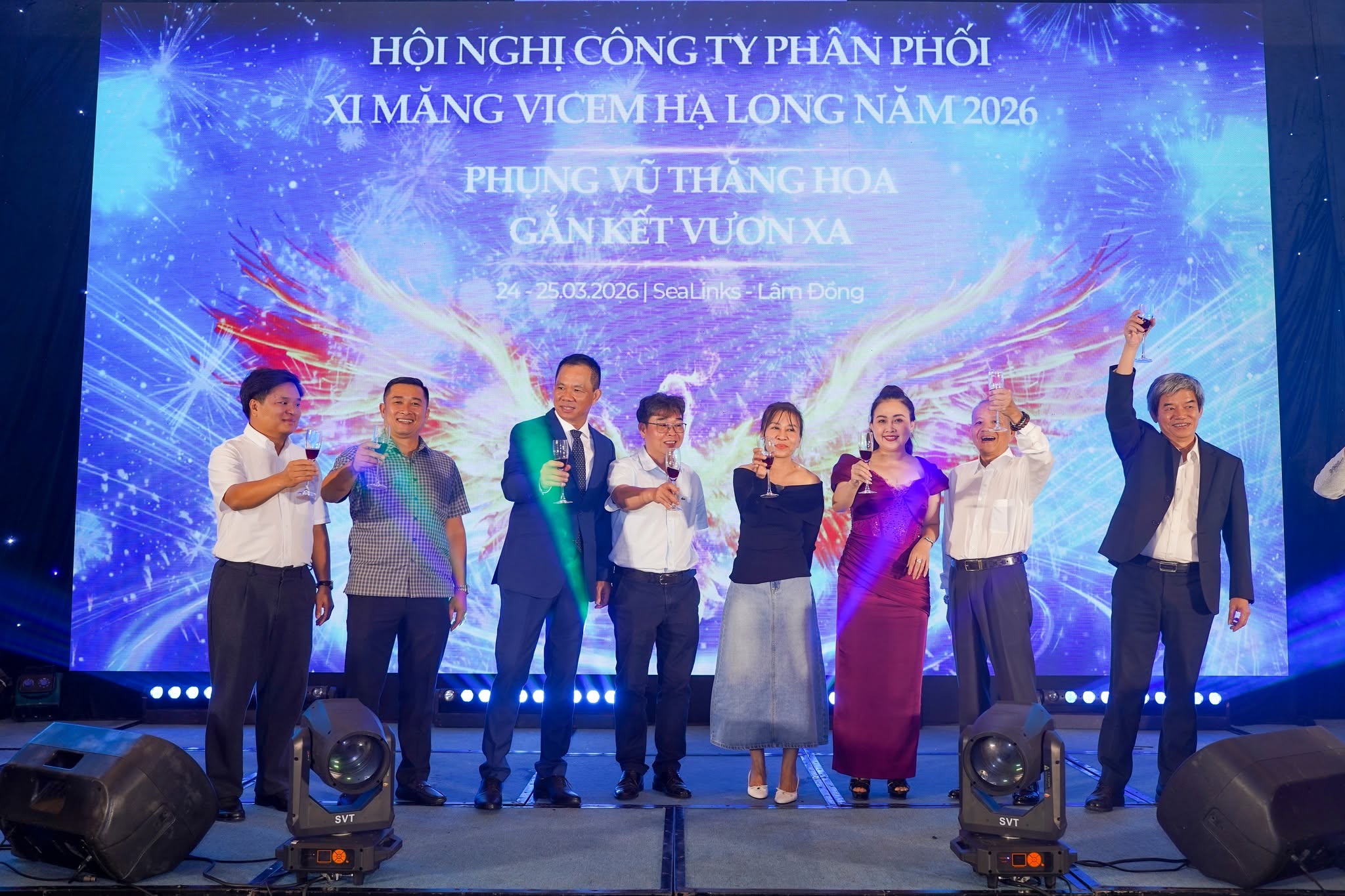 Xây dựng profile doanh nghiệp đỉnh cao nhờ chụp hình sự kiện chuyên nghiệp Xây dựng profile doanh nghiệp đỉnh cao nhờ chụp hình sự kiện chuyên nghiệp