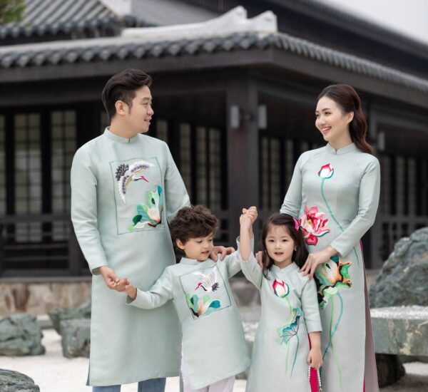 Chụp ảnh áo dài gia đình Tết 2026 – Gìn giữ nét đẹp sum vầy ngày xuân