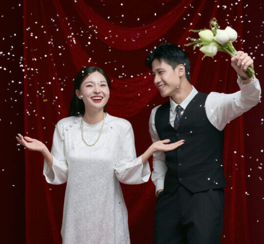 Ý tưởng chụp ảnh couple áo dài chân dung 2026