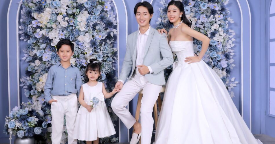 Bí Quyết Tạo Dáng Concept Gia Đình Luxury